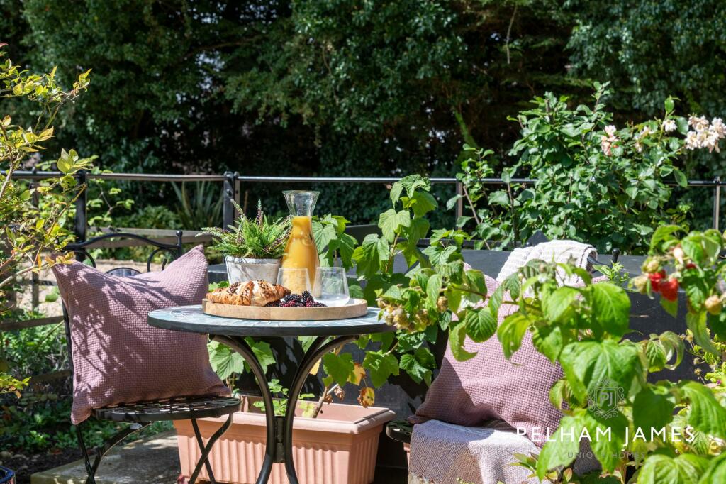 Rear Garden, Rutland House, Wothorpe Park