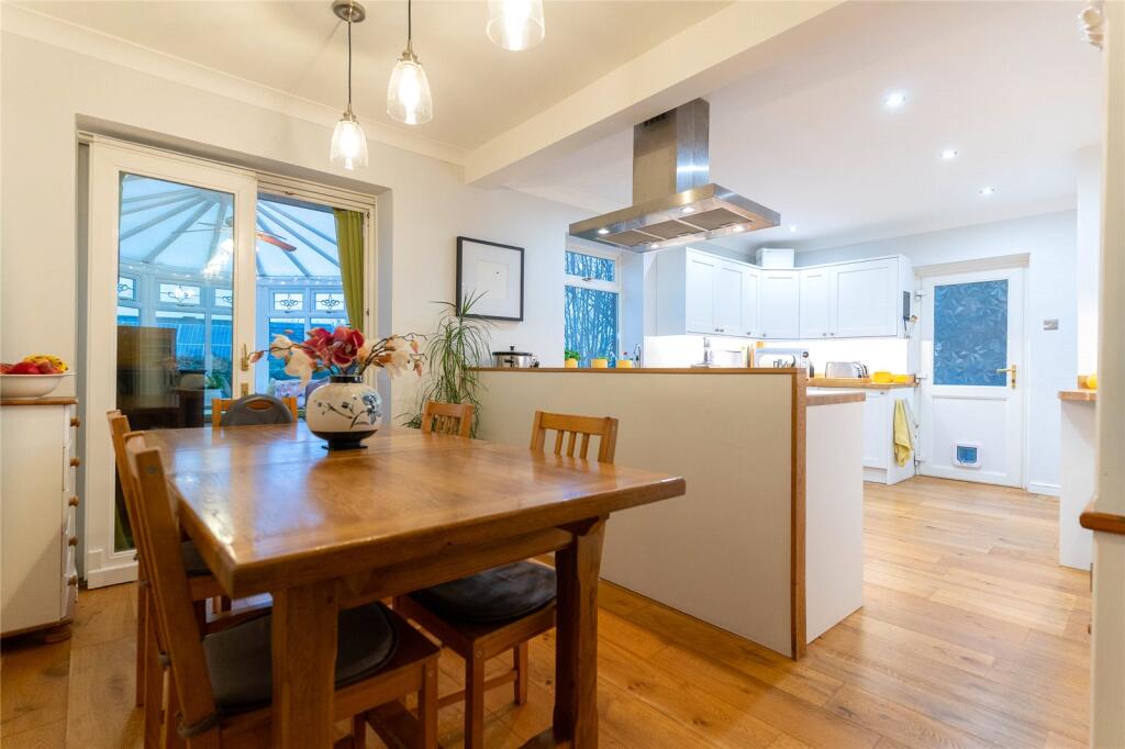 Dining Kitchen