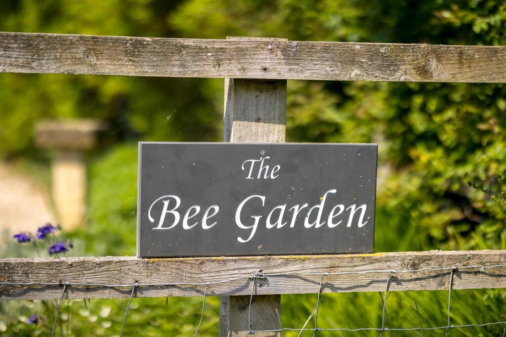 1 - The Bee Garden - GL7 5JF - Web.jpg