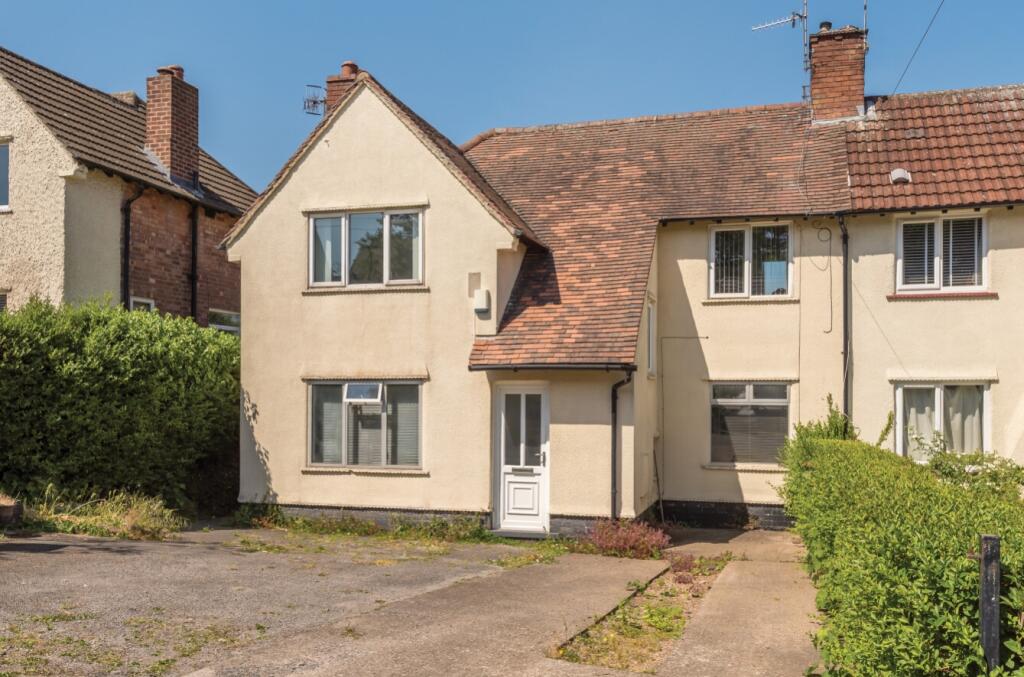 1298701-3-682ed54cba0d6-ARW