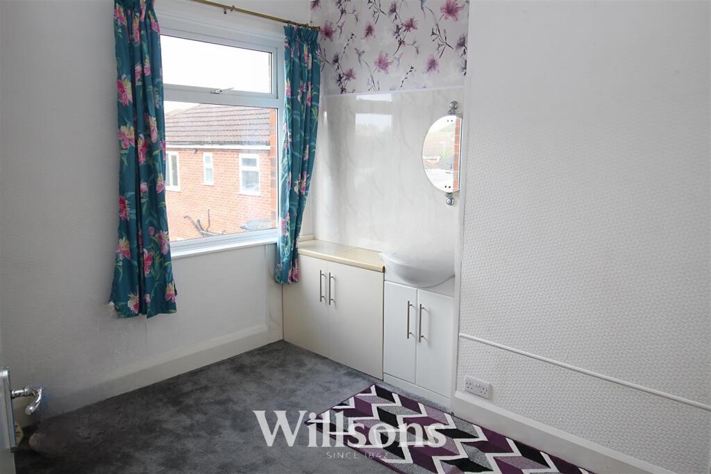 flat 1 bed 1.jpg