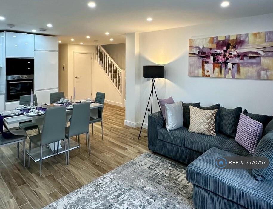 Open Plan Kitchen/Living Room