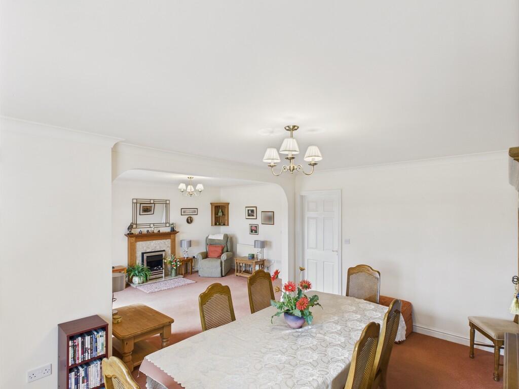 CAM04092G0-PR0077...