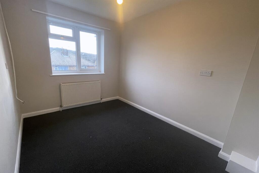 Bedroom 2 (single)