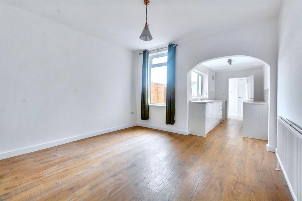 Dining Room_ (2).jpeg