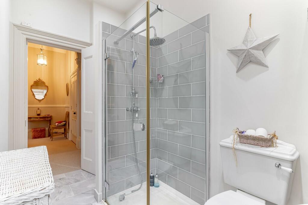 Shower Room - B.jpg