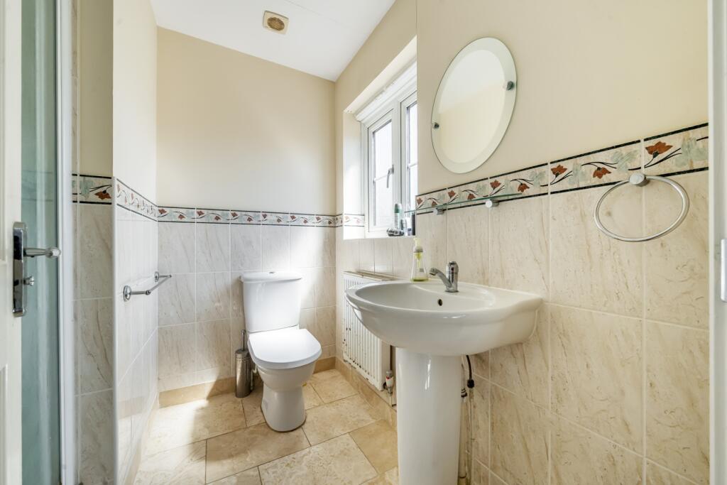 1334165-9-6895fc6e71f8a-