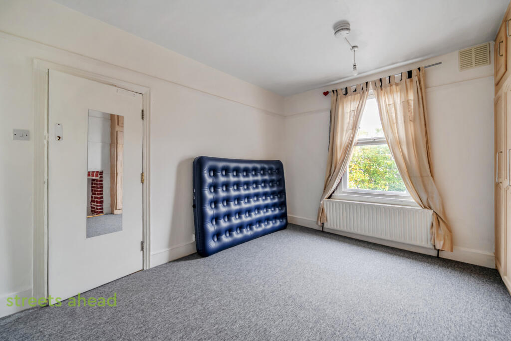 691b76d5-dcaf-499...