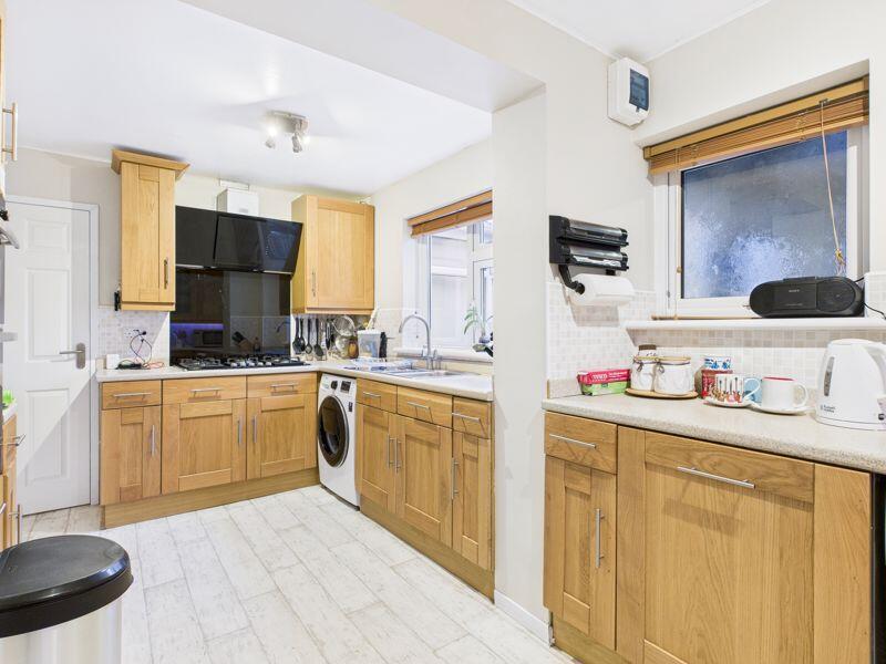 kitchen/breakfast room