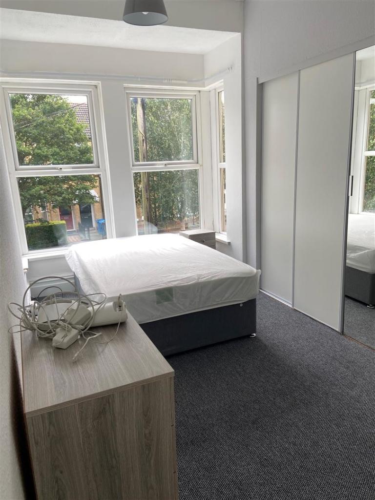 Bedroom 4.JPG
