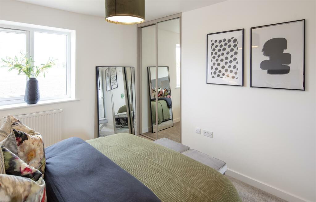 Principal bedroom