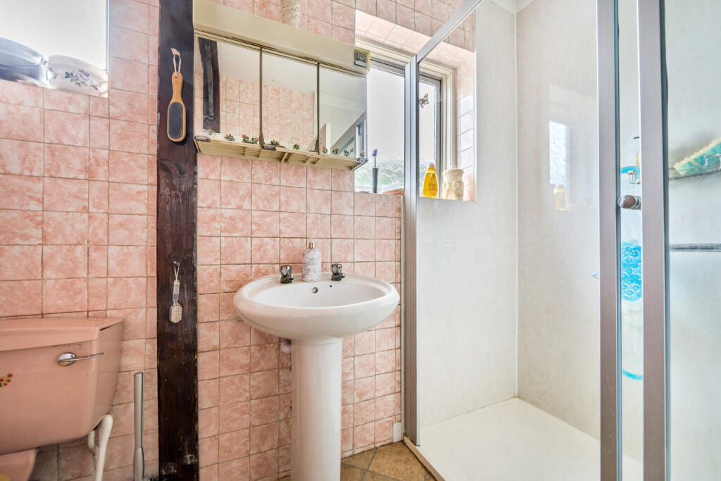 17-1295950-29-682...