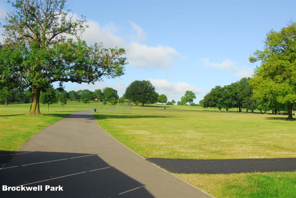 Eden Harper Brockwell Park 2.jpg