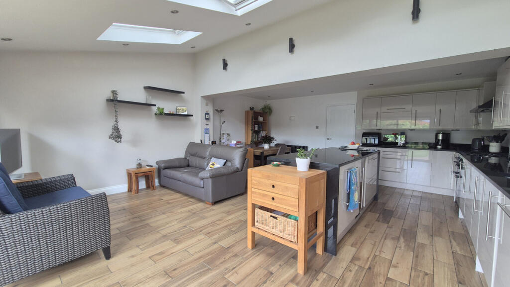 Living/Kitchen/Diner