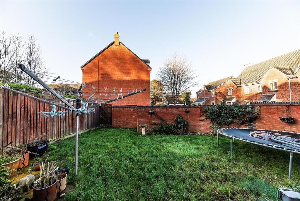 15 Hollands Way, Kegworth5.jpg