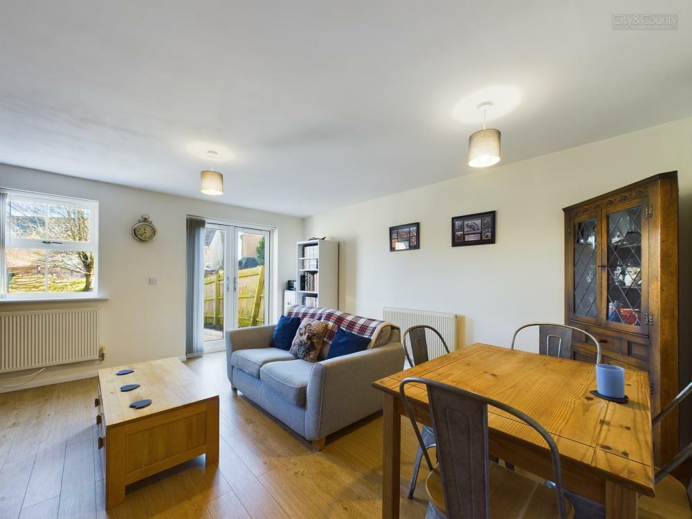 Living/Dining Room