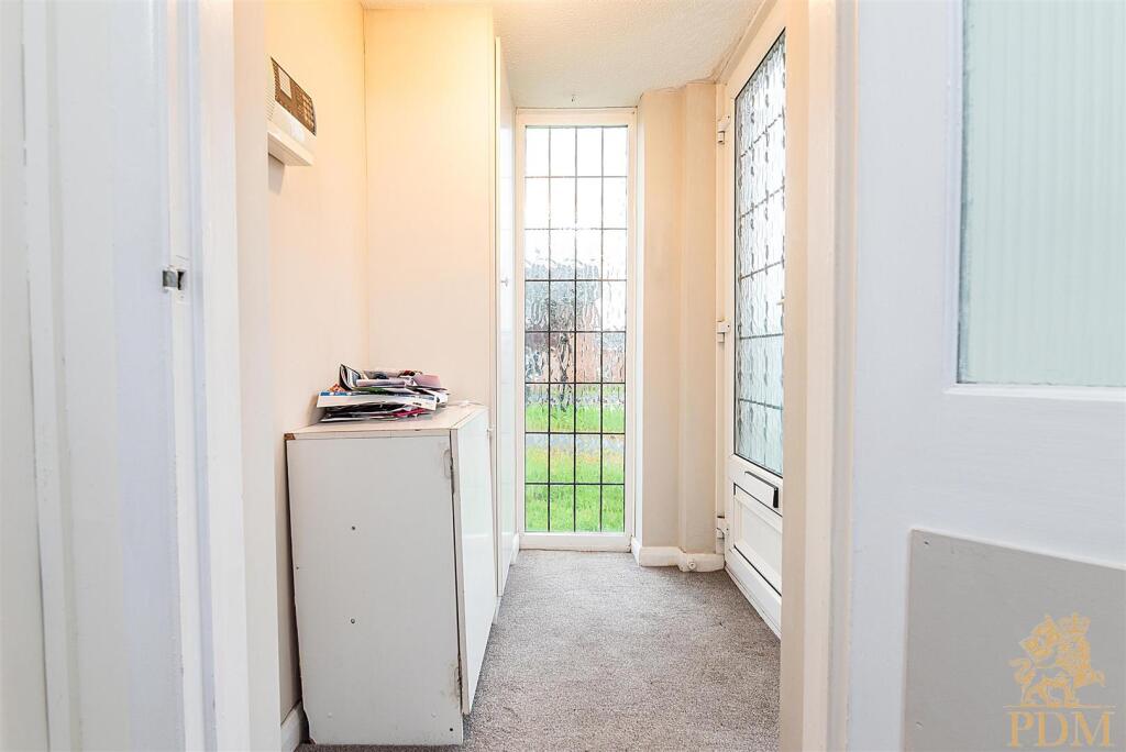 93 Latimer Drive, Bramcote (23 of 23).jpg