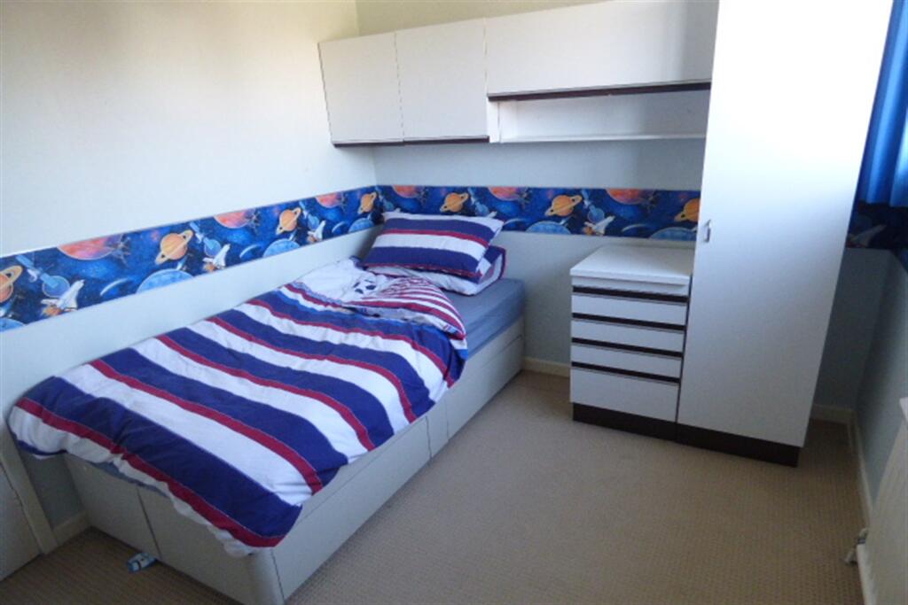 bed 3