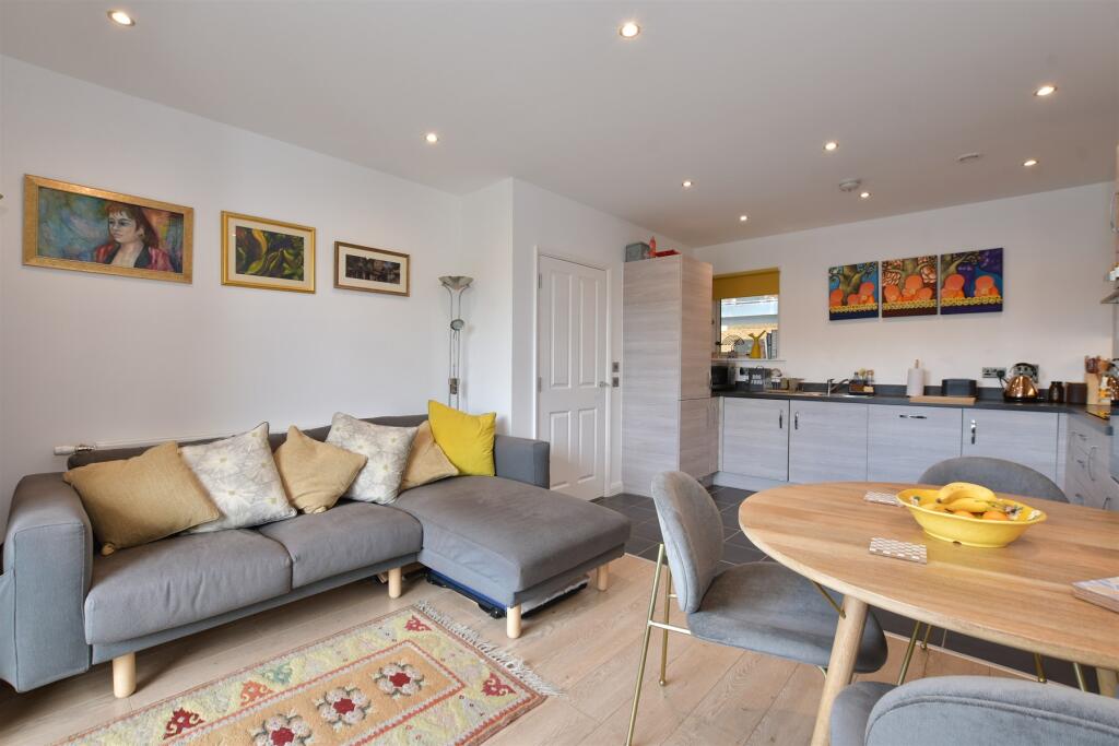Lounge/Kitchen/Dining Room