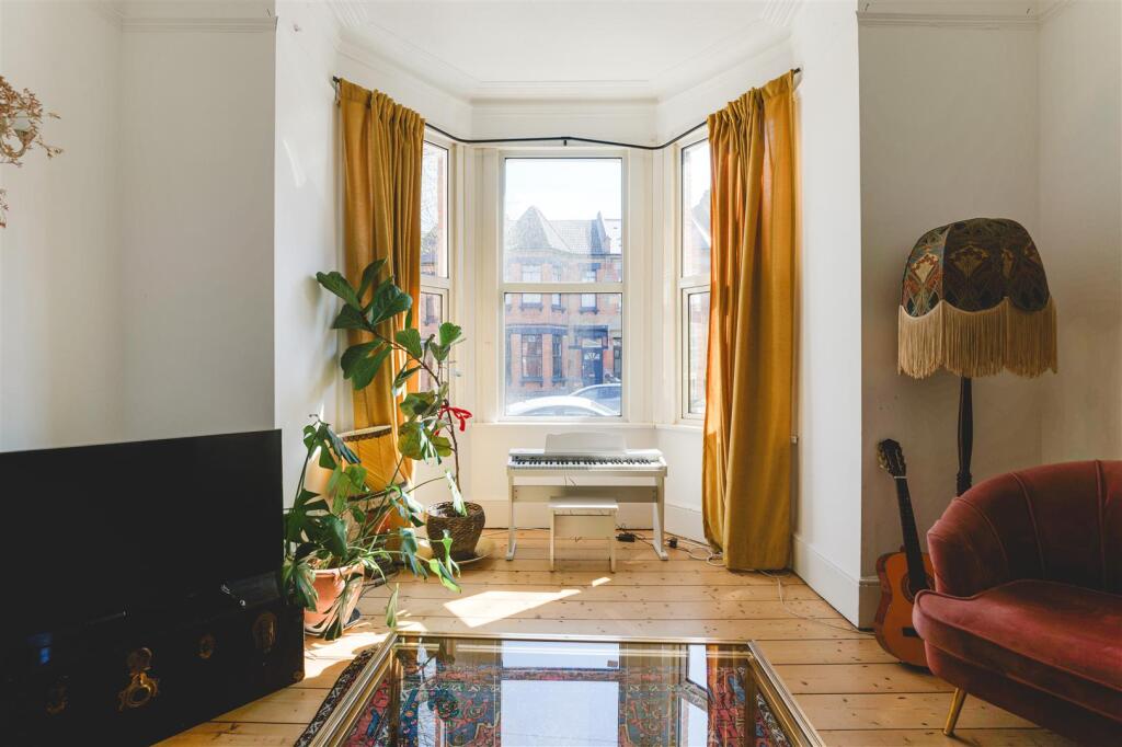 Mildenhall Road-3.jpg