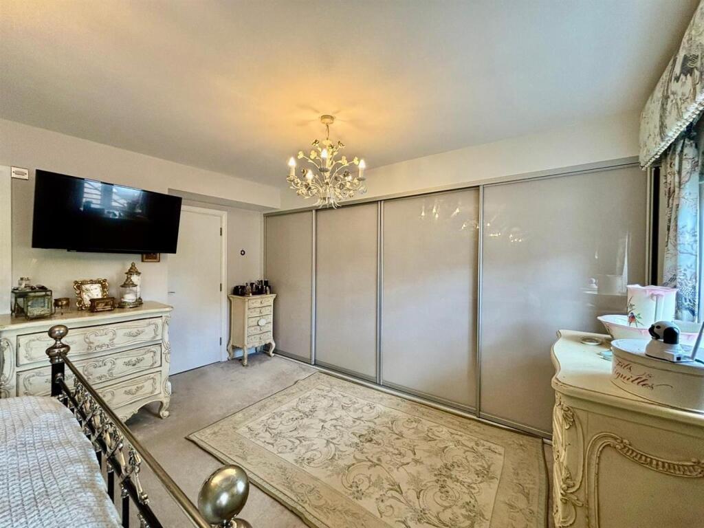 WhatsApp Image 2025-06-17 at 11.51.47_63d4ea6d.jpg