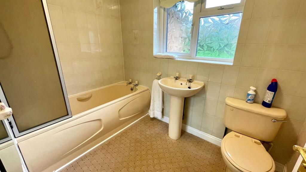 3 PIECE BATHROOM