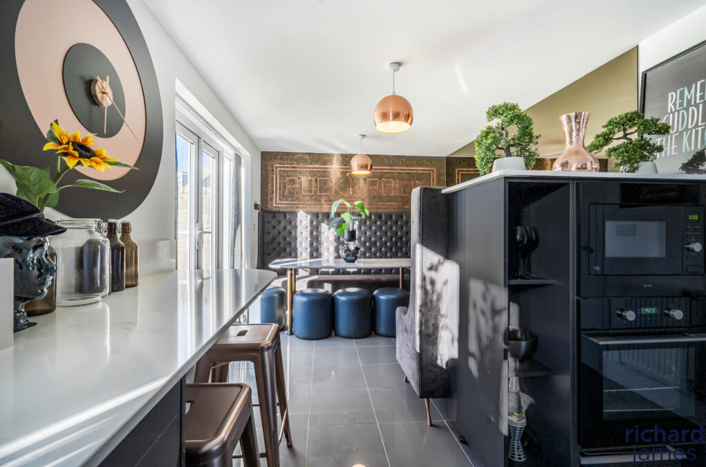 5ce583d7f76f4ef29d4d45d1c75e9fe4