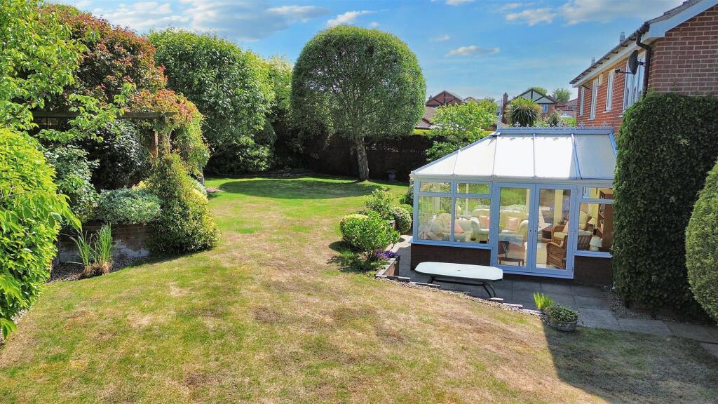 dji_fly_20250602_151206_68_1748874672119_photo_opt