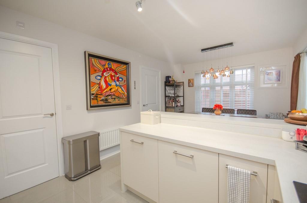 Kitchen-diner pic 2.jpg