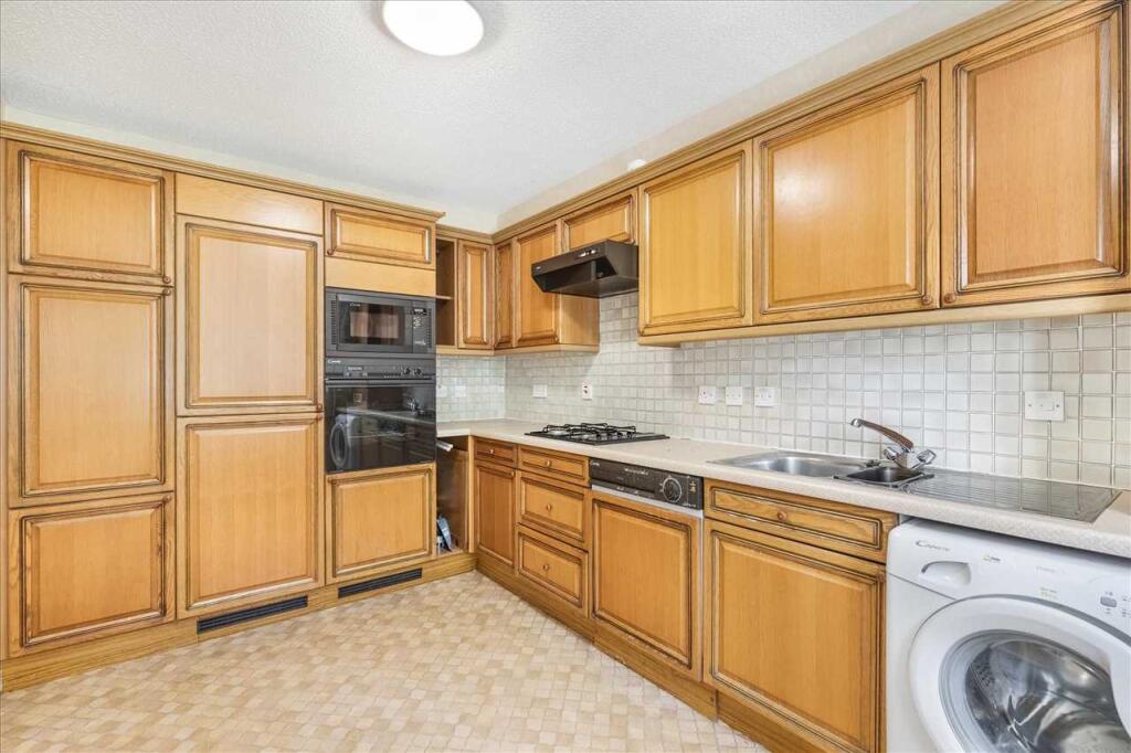 Kitchen (1)