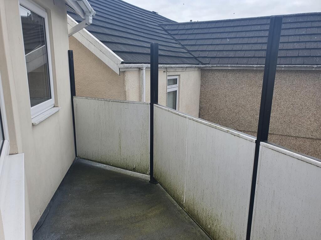 Balcony area