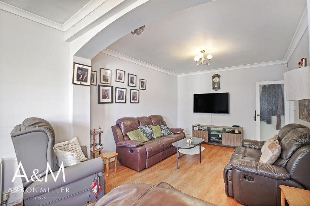 Extended Reception Room