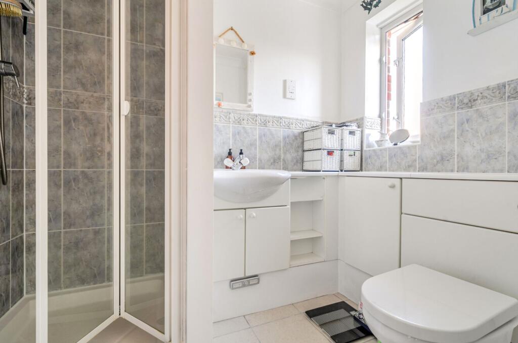 En-suite shower room