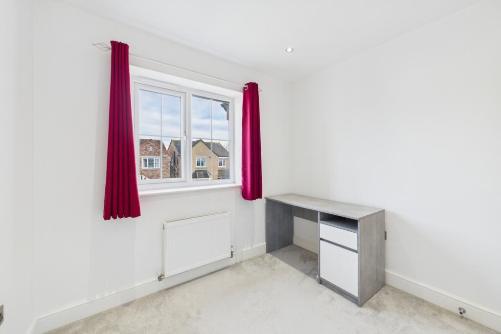 CAM03162G0-PR0224-STILL012