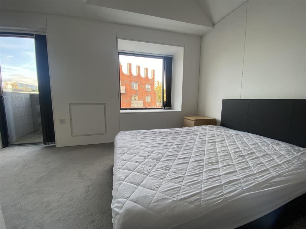 2nd Bedroom2.jpeg
