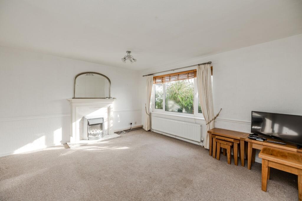 14BrackenClose--Dinnington--NE137LY-2