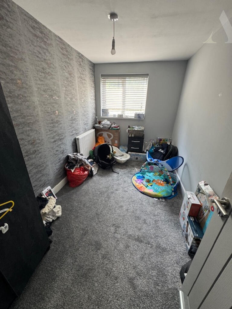 58 Kempson Road bedroom 3