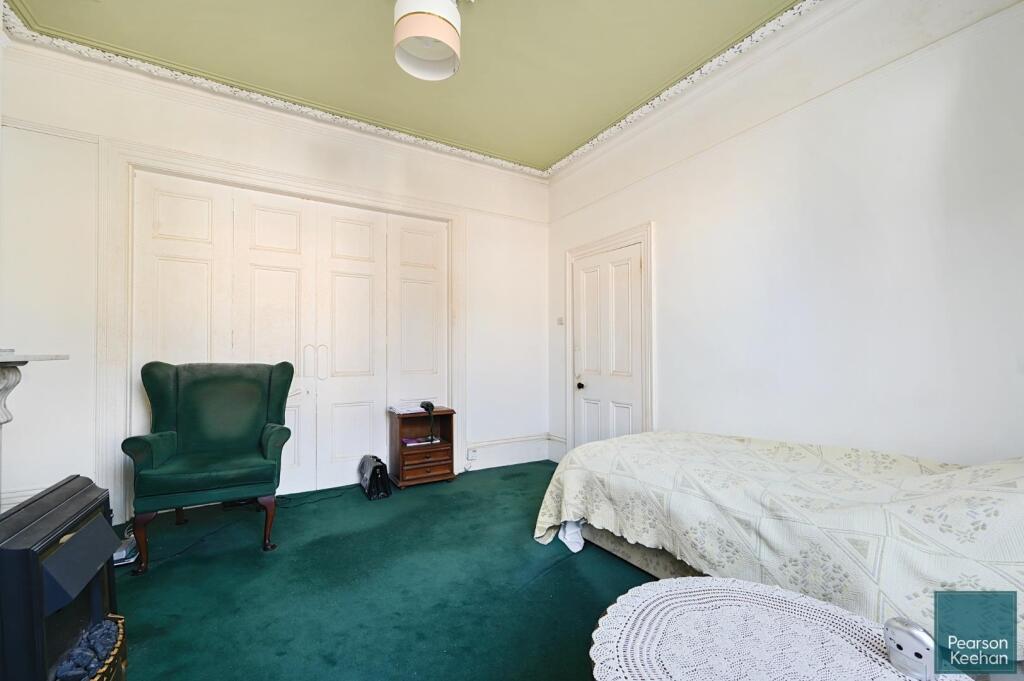 144 Springfield Road, bn1 (30).jpg