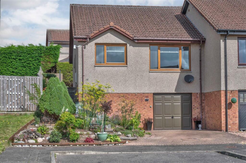 14 Ardestie Place Monifieth Edits-25.JPG