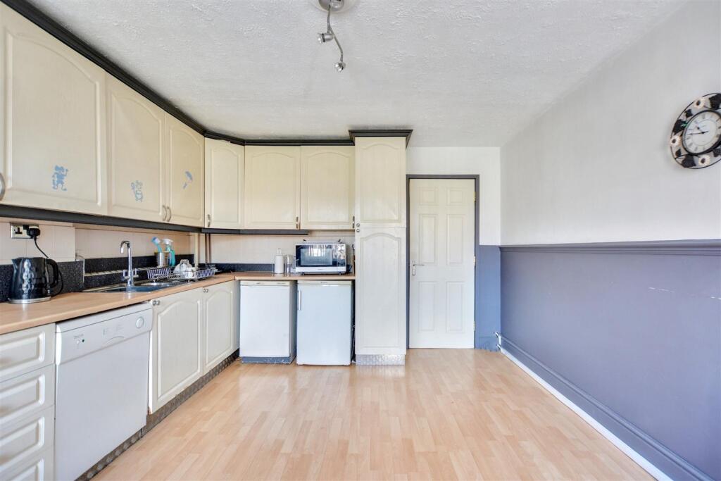 Kitchen Diner_2.jpeg