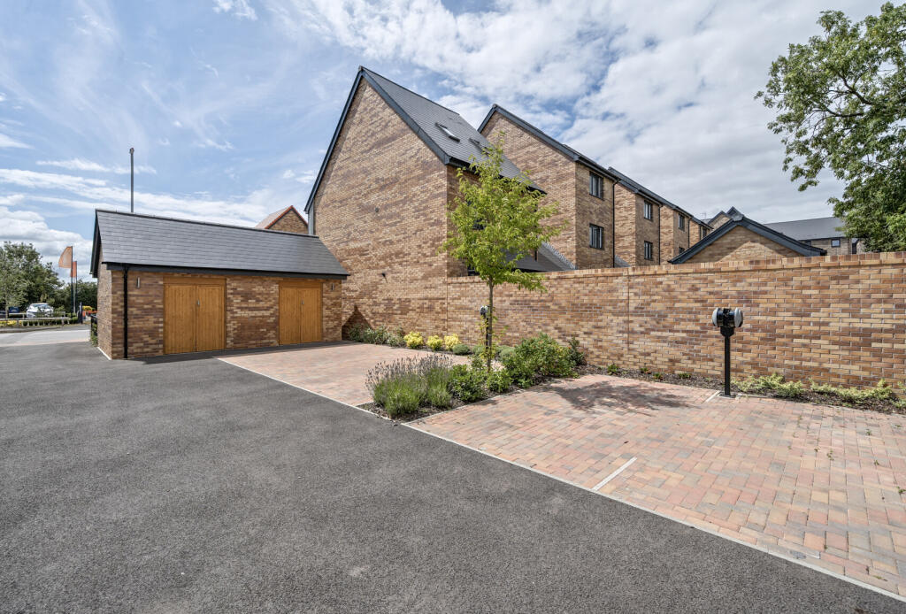 1328361-1-687f8de...