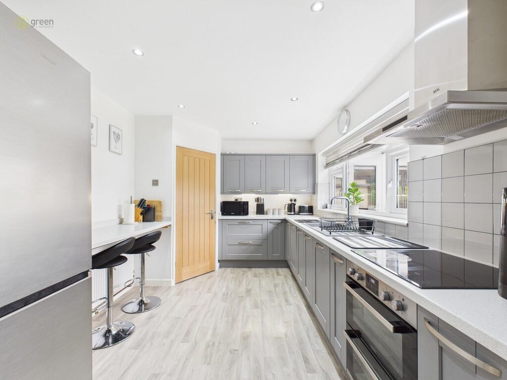 CAM03830G0-PR0228...