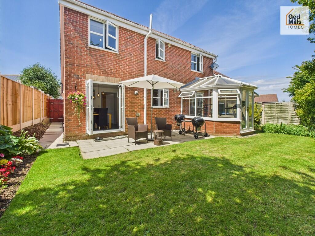 CAM04261G0-PR0073...