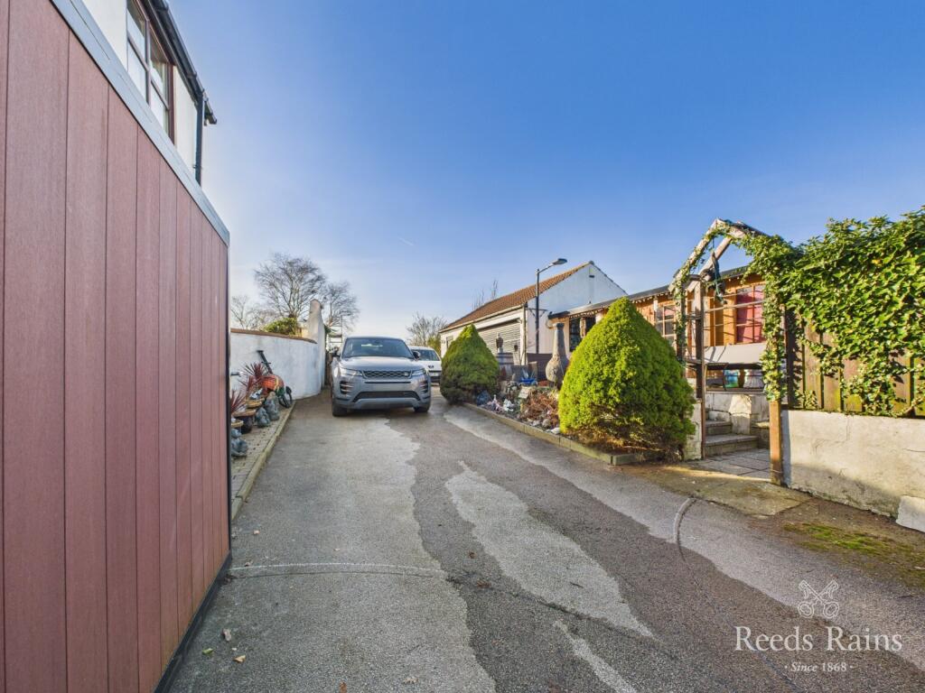 Driveway Terrace