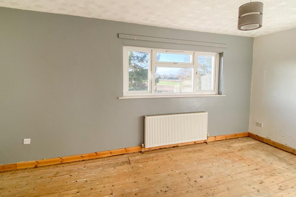 34 Broad Town Road, Broad Town, Swindon SN4 7RB