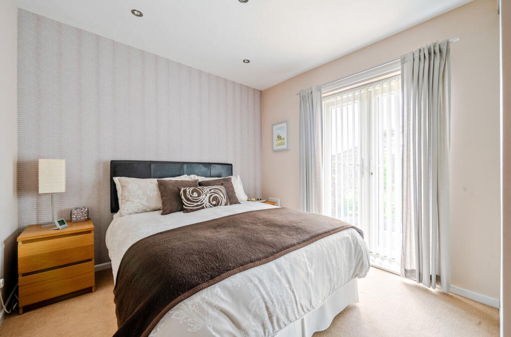 1299401-24-68383f...