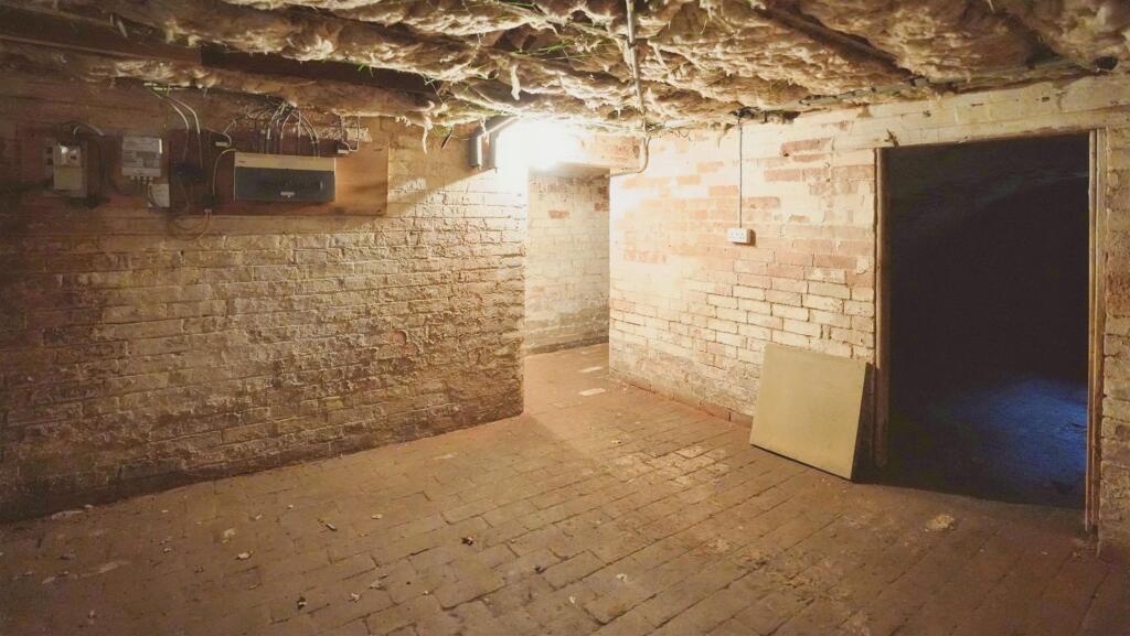 c0a4973b--4E53-821F-5A854414AA97-22198-000008A31CC