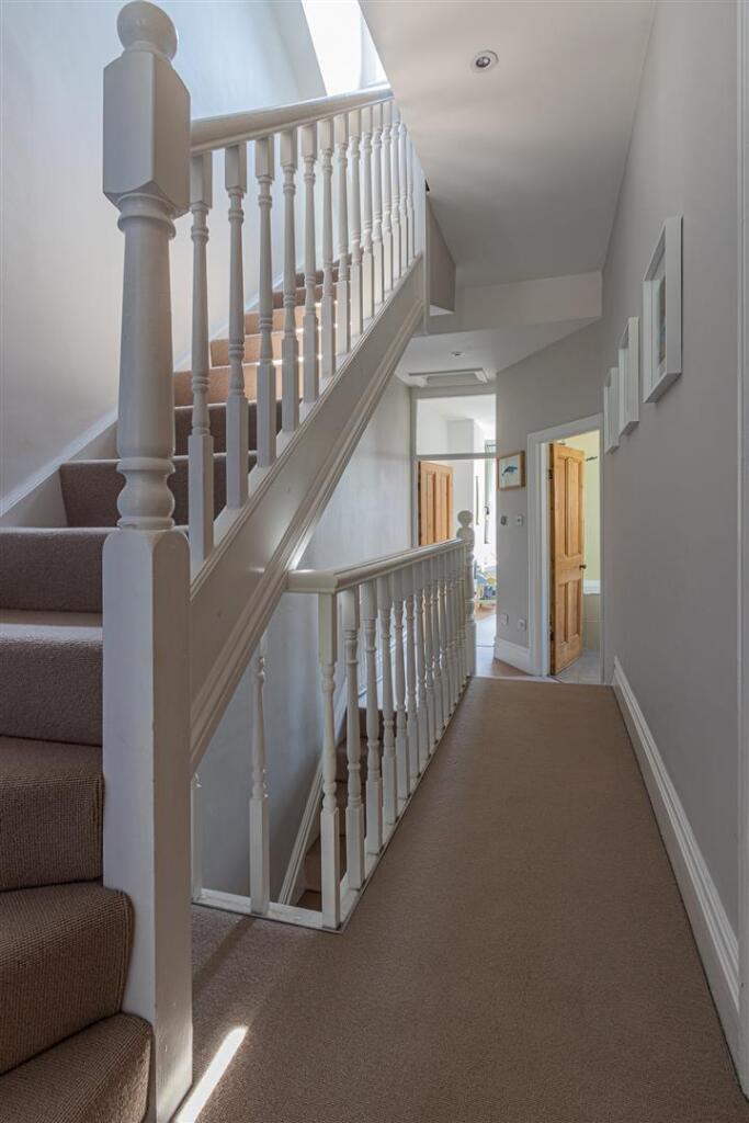 Amesbury Road 22 (15 of 26).jpg