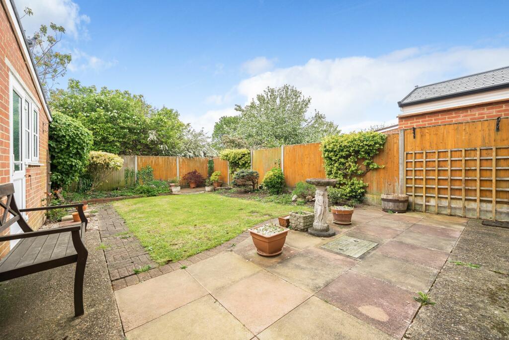 Garden (3)