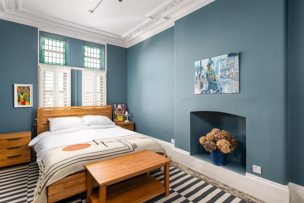 Bedroom2_1.jpg